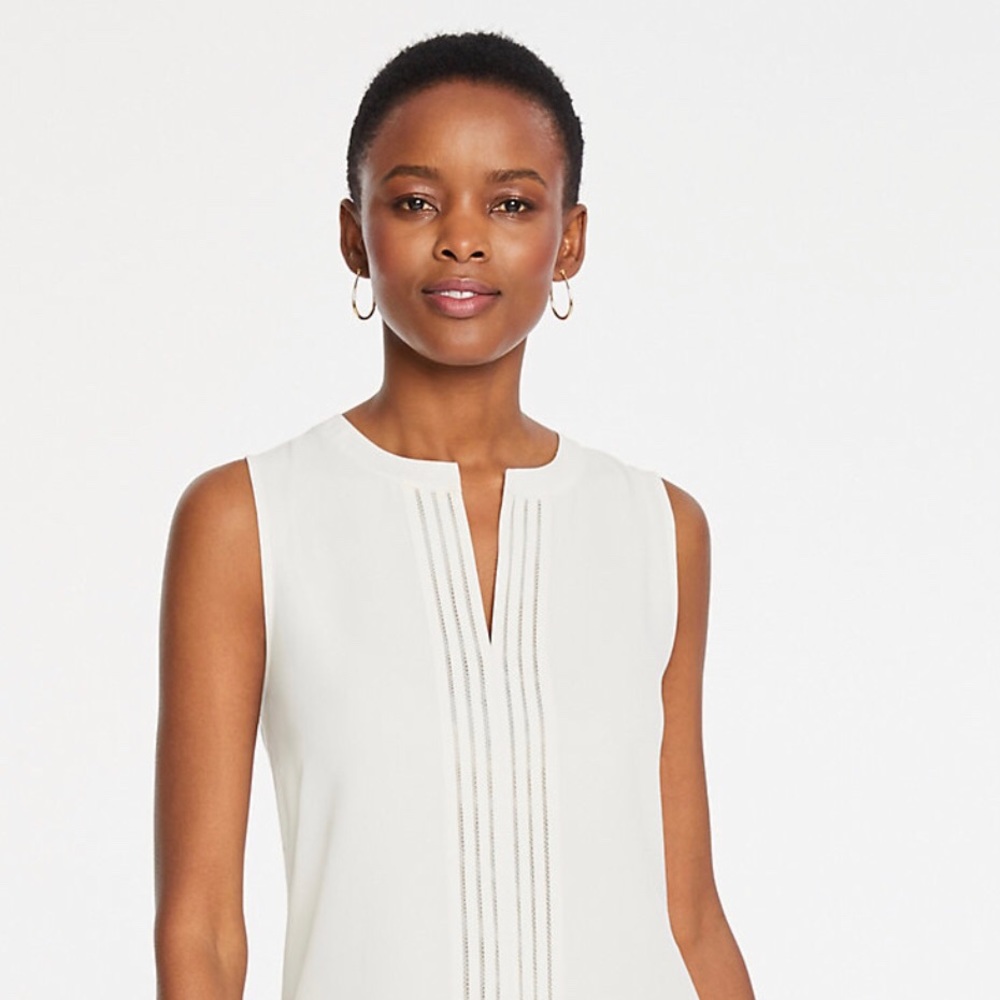 Ann Taylor Mixed Media Cutout Keyhole Shell NWT